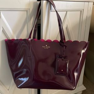 Kate Spade NWOT Lily Avenue Scalloped Tote